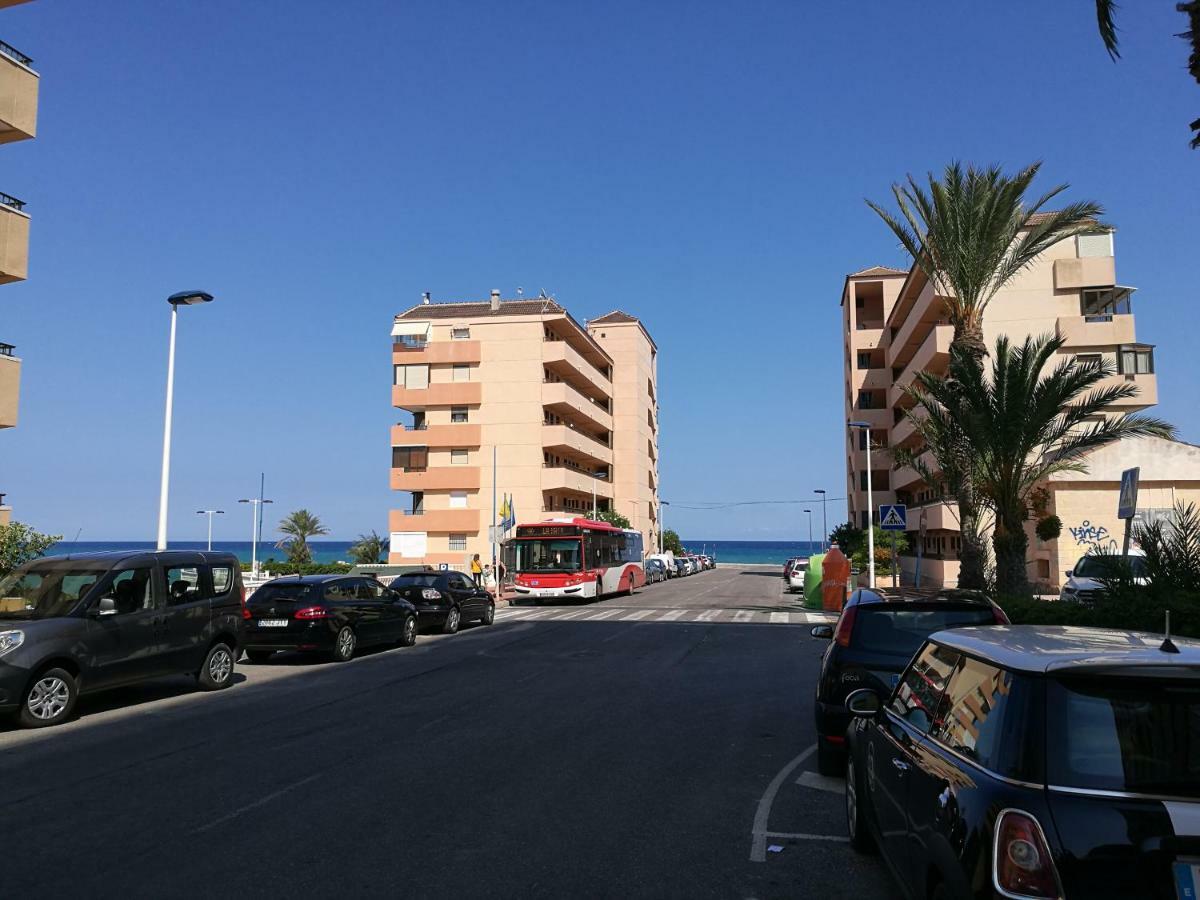 Una Ventana Al Mar Torrevieja Esterno foto